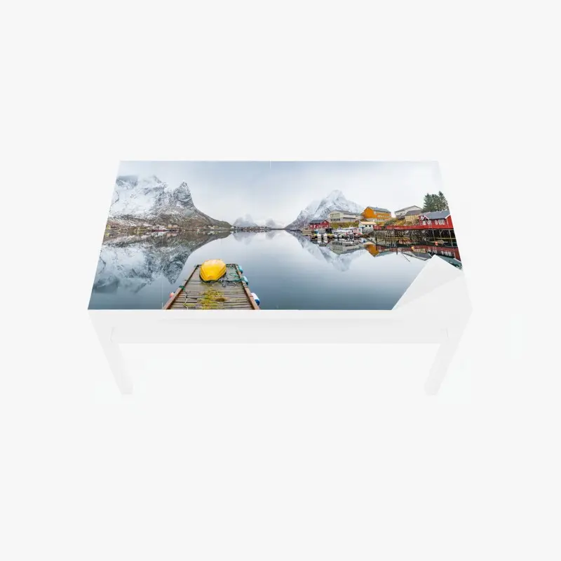 Tischaufkleber und Schreibtischaufkleber spiegelglatter fjord mit bergkulisse