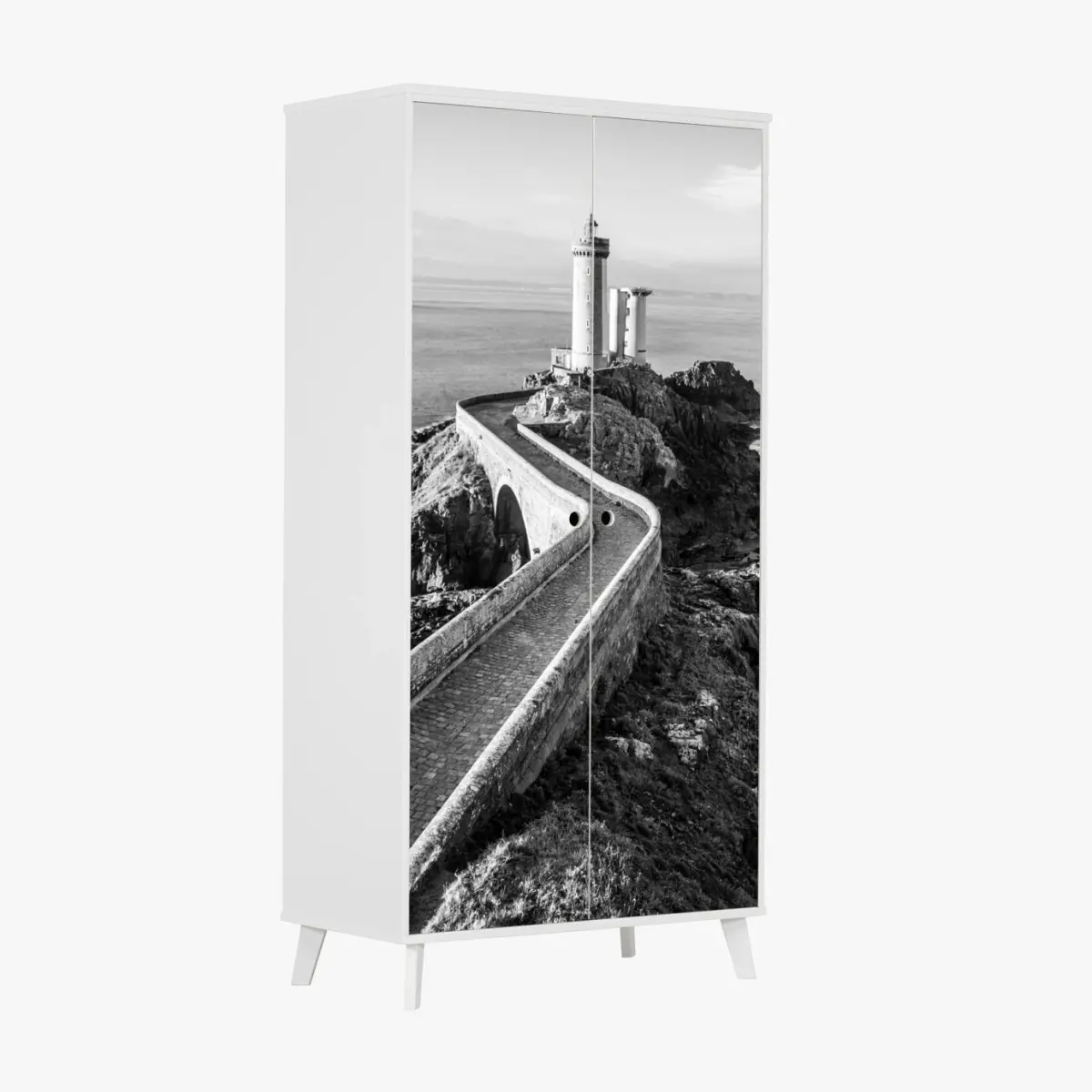 Schrankaufkleber leuchtturm auf felsiger küste – Pixers®