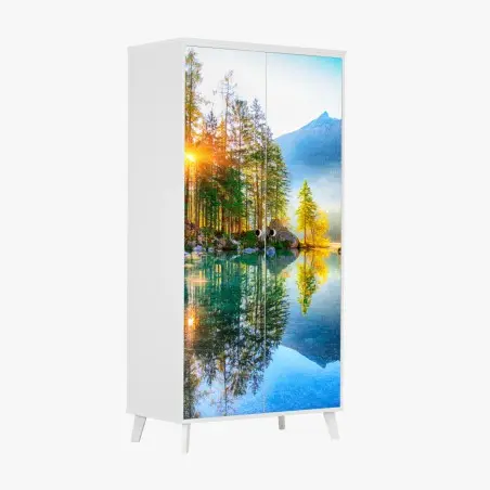Schrankaufkleber Hintersee herbstlicher sonnenaufgang über dem türkisfarbenen see – Pixers®