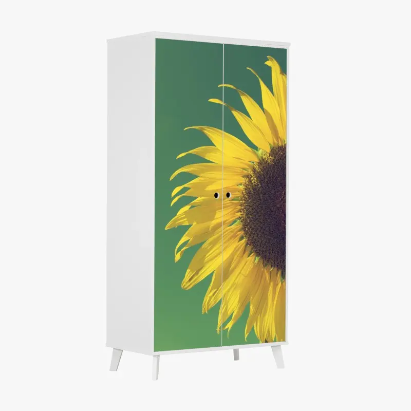 Schrankaufkleber strahlende sonnenblume vor vintage-himmel