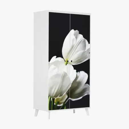 Schrankaufkleber weißer tulpenstrauß vor dunklem hintergrund – Pixers®