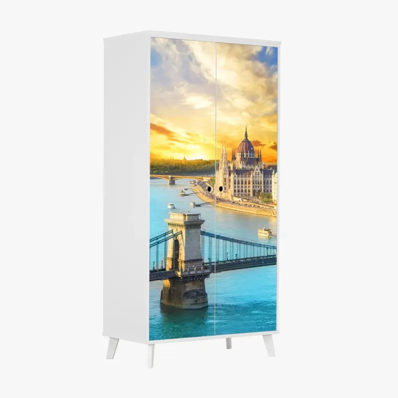 Schrankaufkleber sonnenuntergang über Budapest und der Kettenbrücke
