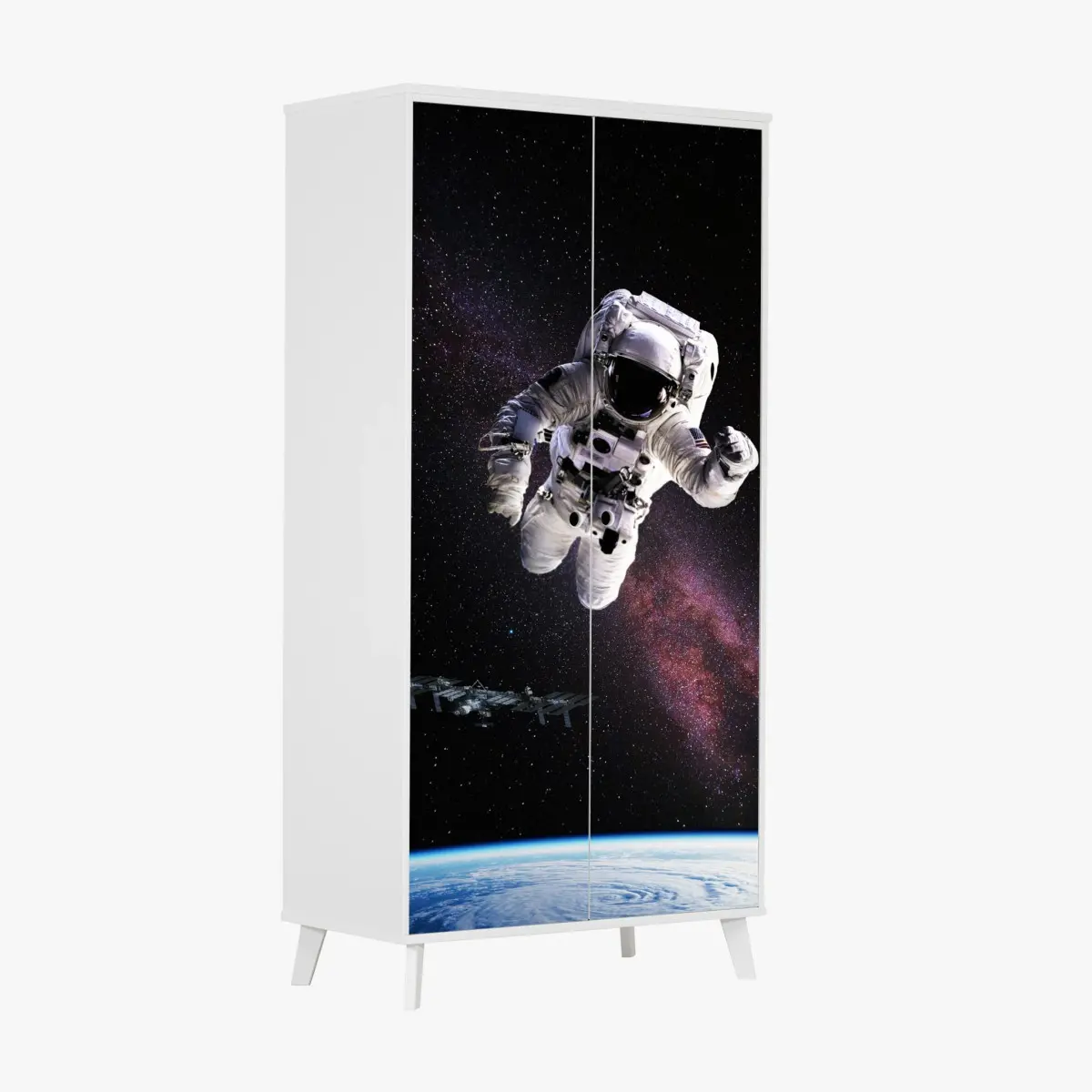 Schrankaufkleber astronaut über der Erde und galaxie – Pixers®