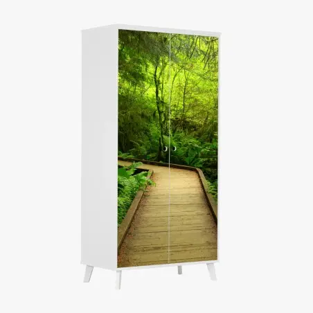 Schrankaufkleber ruhiger grüner waldsteg – Pixers®