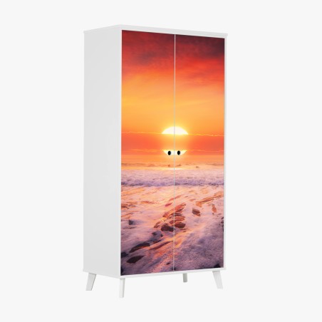Schrankaufkleber goldener sonnenuntergang über ruhigem strand – Pixers®