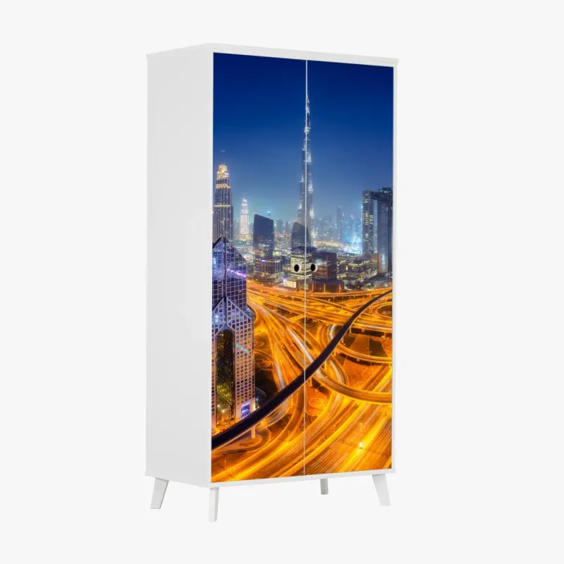 Schrankaufkleber panorama der nächtlichen skyline von Dubai
