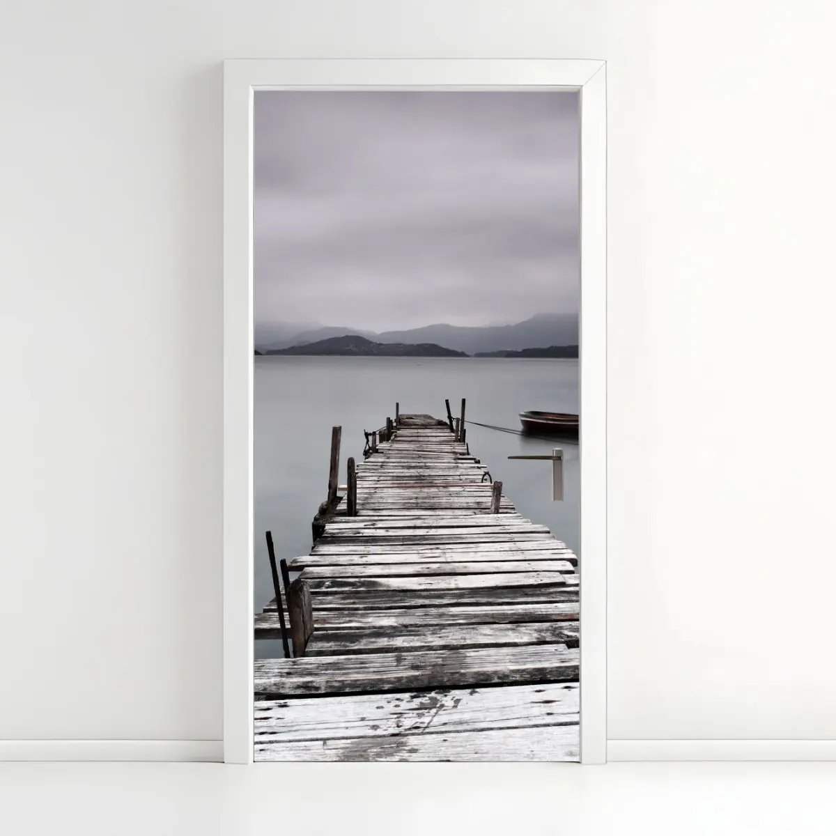 Türaufkleber ruhige seebrücke über stillem meer – Pixers®