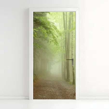Türaufkleber nebliger waldpfad – Pixers®