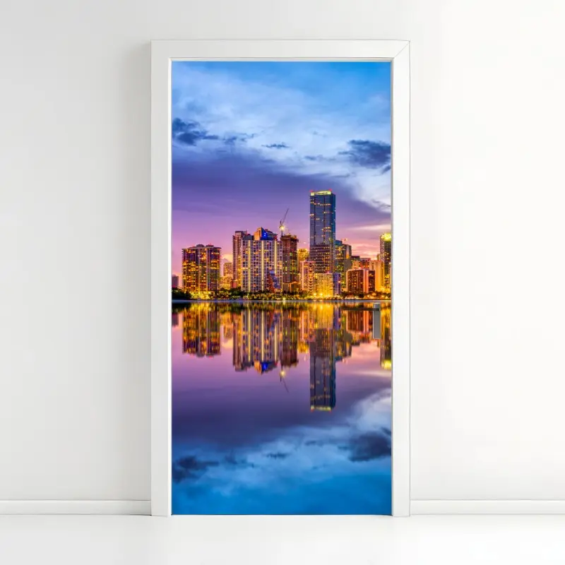 Türaufkleber Miami skyline gespiegelt in Biscayne Bay