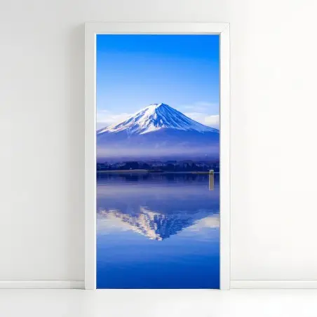 Türaufkleber Mount Fuji morgendliche reflexion über ruhigem see – Pixers®