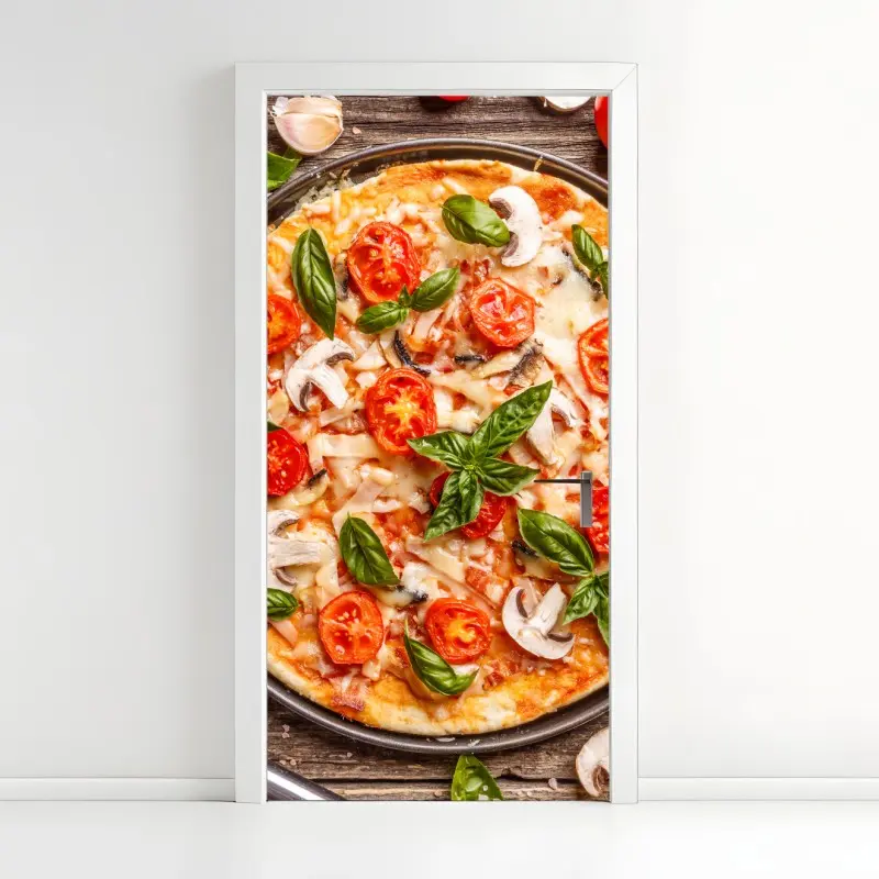 Türaufkleber frische pizza mit basilikum und cherrytomaten