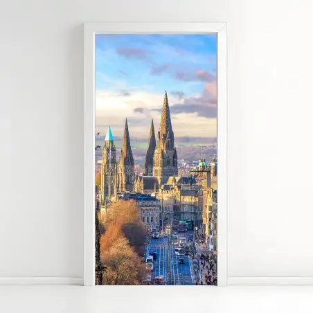 Türaufkleber Edinburgh skyline mit schloss und uhrturm – Pixers®