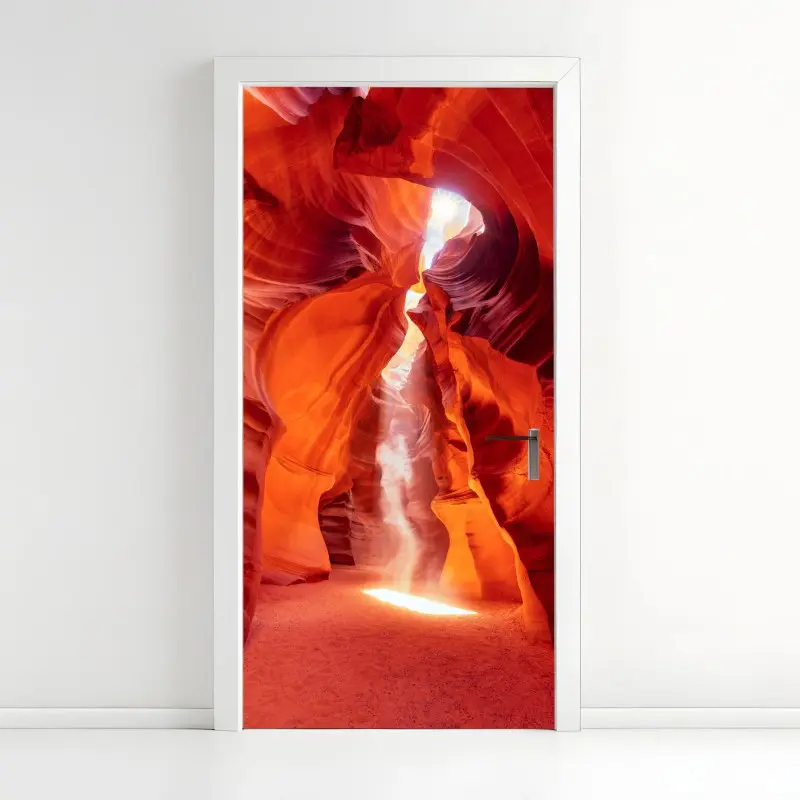 Türaufkleber sonnenstrahl in einer sandsteinschlucht