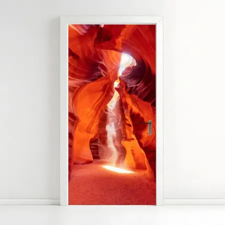 Türaufkleber sonnenstrahl in einer sandsteinschlucht – Pixers®