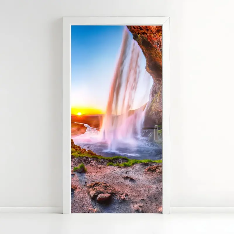 Türaufkleber Seljalandsfoss wasserfall bei sonnenuntergang