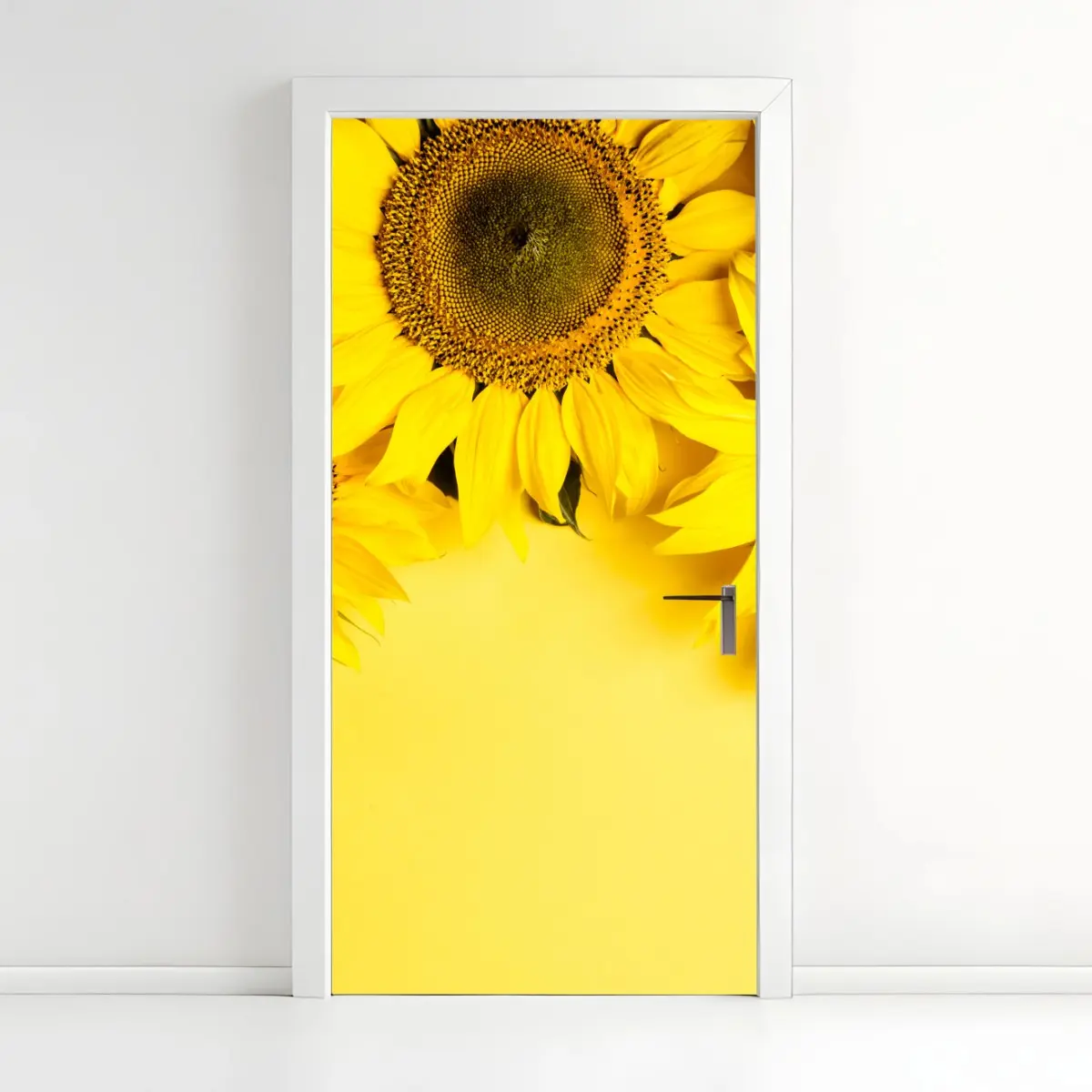 Türaufkleber leuchtender sonnenblumenstrauß auf gelbem hintergrund – Pixers®