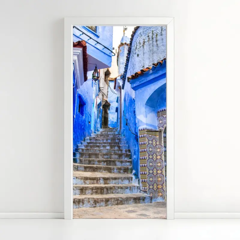 Türaufkleber blaue gasse in Chefchaouen, Marokko