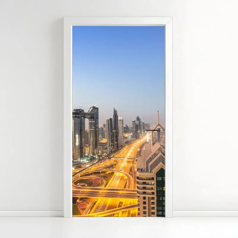 Türaufkleber skyline von Dubai bei dämmerung