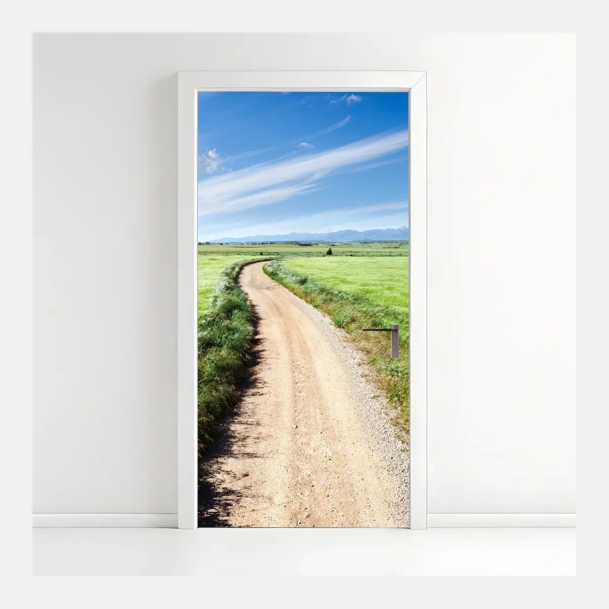 Türaufkleber gewundener landweg durch grüne wiesen – Pixers®