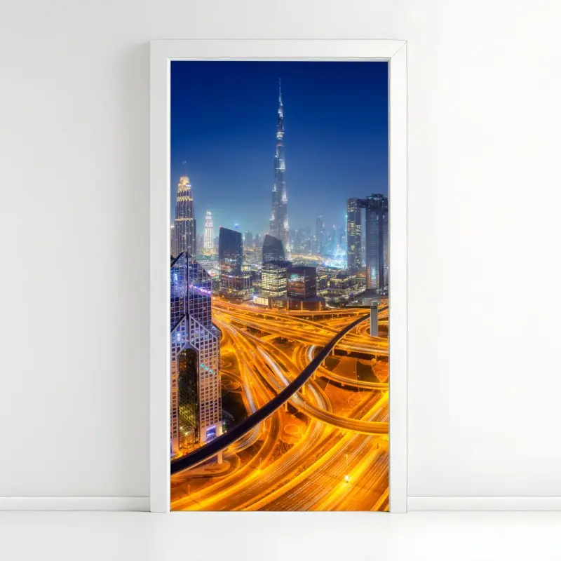 Türaufkleber panorama der nächtlichen skyline von Dubai