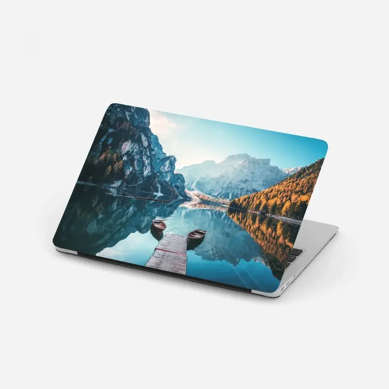 Laptop-Aufkleber ruhiger morgen am Pragser Wildsee, Dolomiten