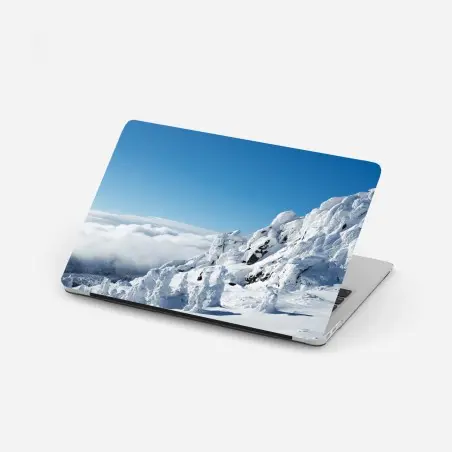 Laptop-Aufkleber ruhige verschneite berglandschaft – Pixers®