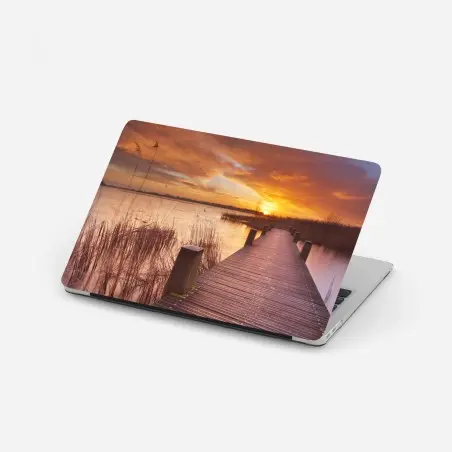 Laptop-Aufkleber sonnenaufgang über dem see bei Amsterdam – Pixers®