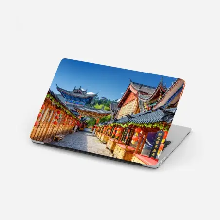 Laptop-Aufkleber Lijiang alte gasse mit laternen – Pixers®