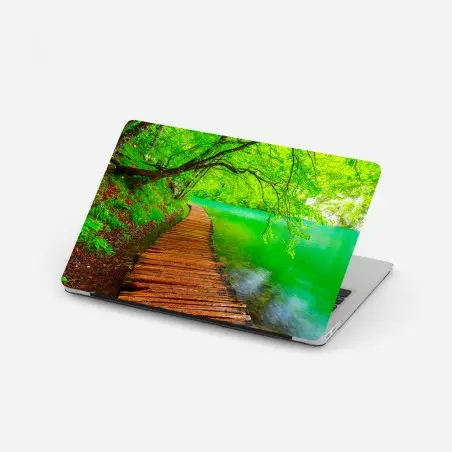 Laptop-Aufkleber ruhiger grüner steg am see – Pixers®