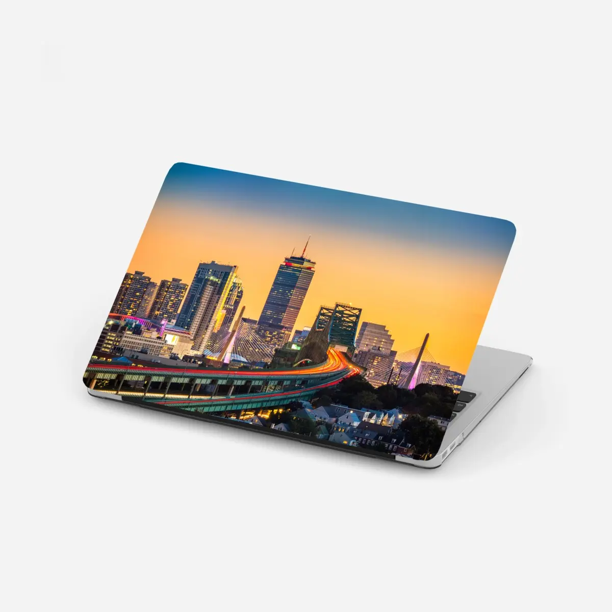Laptop-Aufkleber panorama von Boston bei sonnenuntergang mit Zakim und Tobin brücken – Pixers®