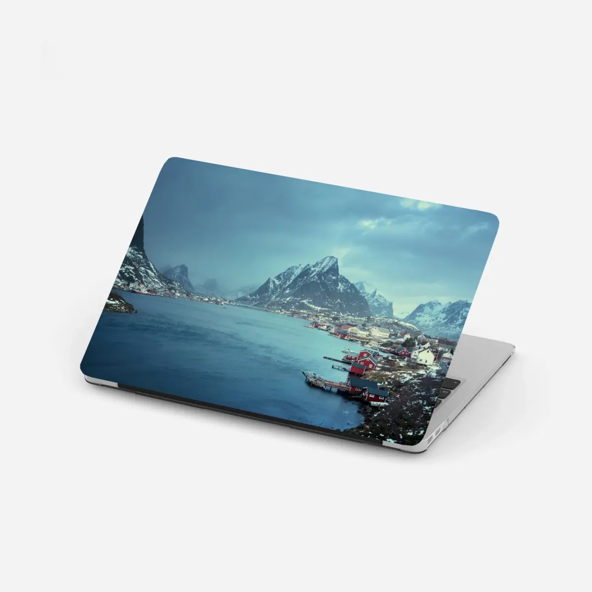Laptop-Aufkleber Reine winterlicher fjord in den Lofoten – Pixers®