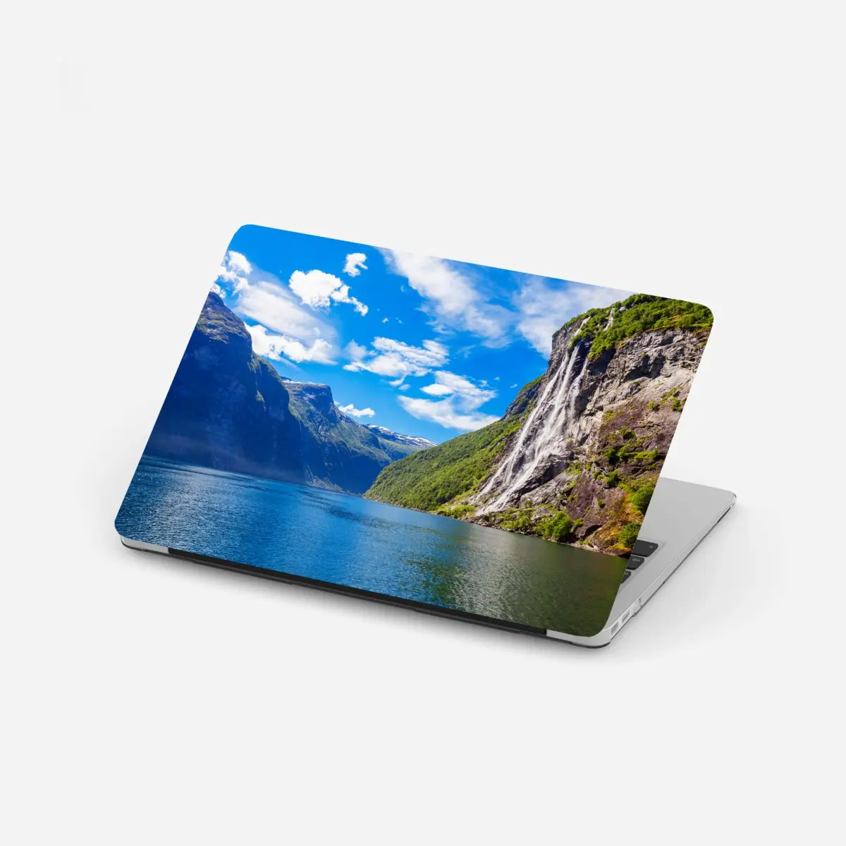 Laptop-Aufkleber seven sisters wasserfall am Geirangerfjord – Pixers®