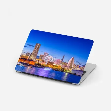 Laptop-Aufkleber Yokohama skyline bei dämmerung – Pixers®