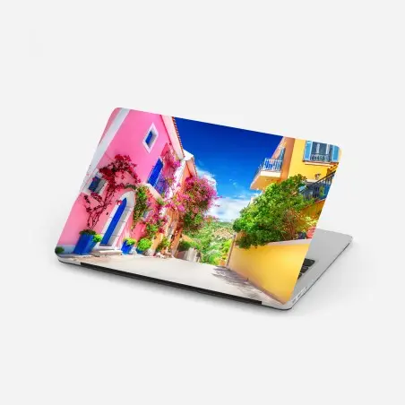 Laptop-Aufkleber bunte gasse auf Kefalonia – Pixers®