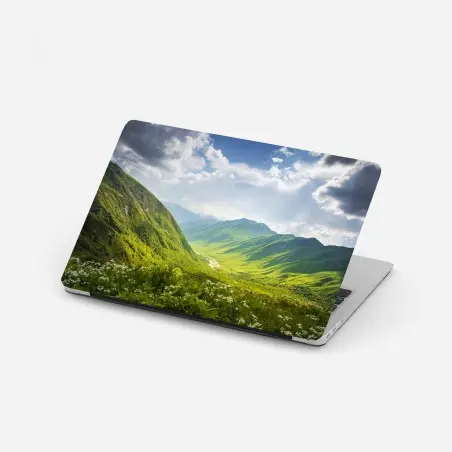 Laptop-Aufkleber üppiges grünes tal – Pixers®