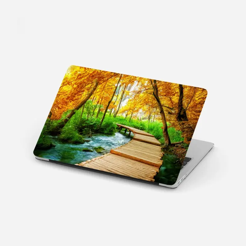 Laptop-Aufkleber goldener steg durch den wald bei Plitvicer Seen