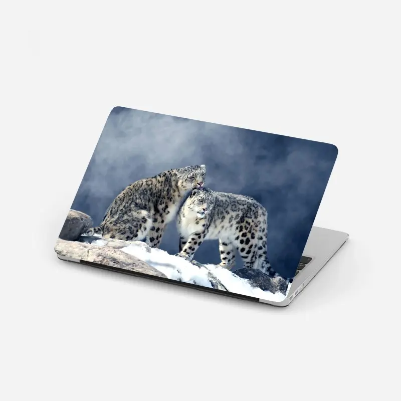 Laptop-Aufkleber majestätische schneeleoparden im winter