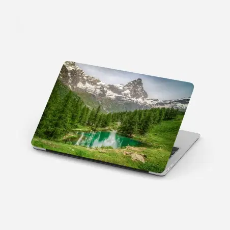 Laptop-Aufkleber blauer see bei Cervinia – Pixers®