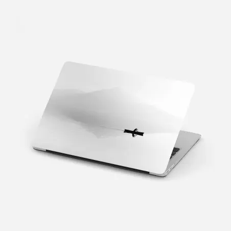 Laptop-Aufkleber einsamer ruderer auf einem nebligen see – Pixers®
