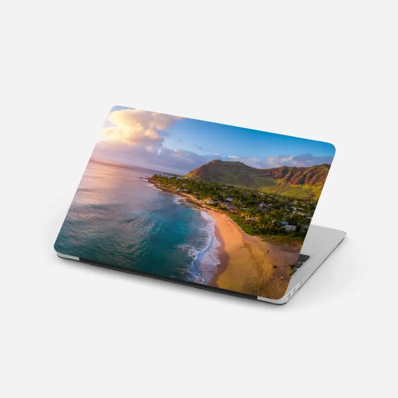 Laptop-Aufkleber sonnenuntergang am strand panorama mit tropischen bergen