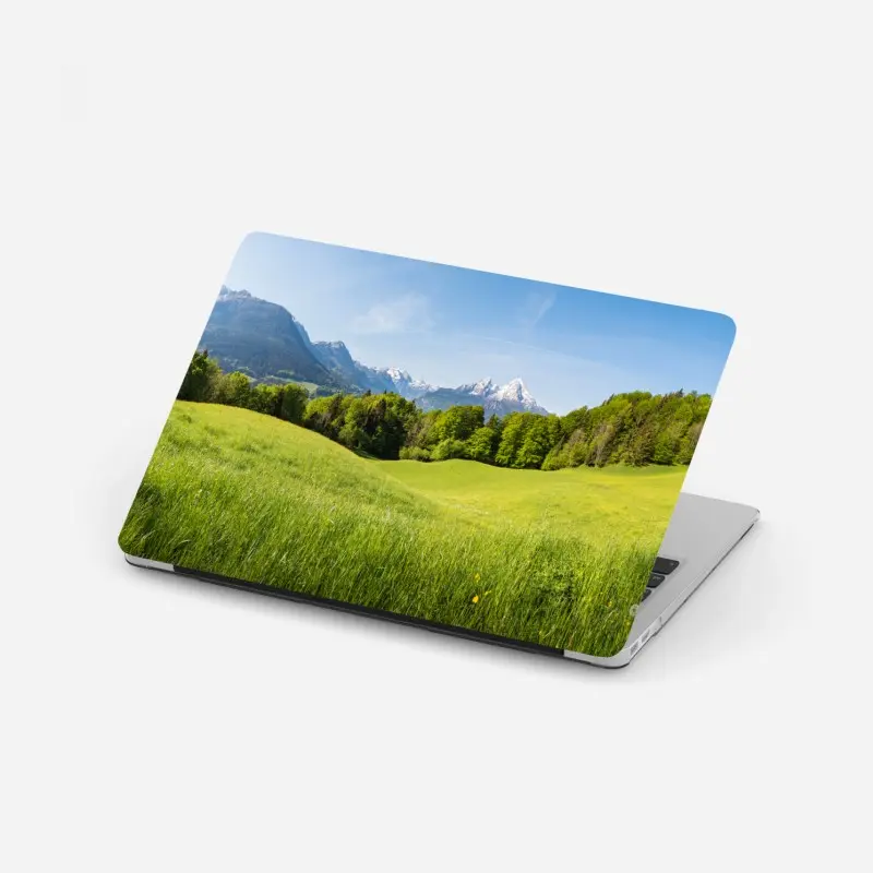 Laptop-Aufkleber ruhiges alpines wiesenpanorama