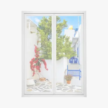 Fensteraufkleber sonniger mediterraner innenhof mit bougainvillea – Pixers®