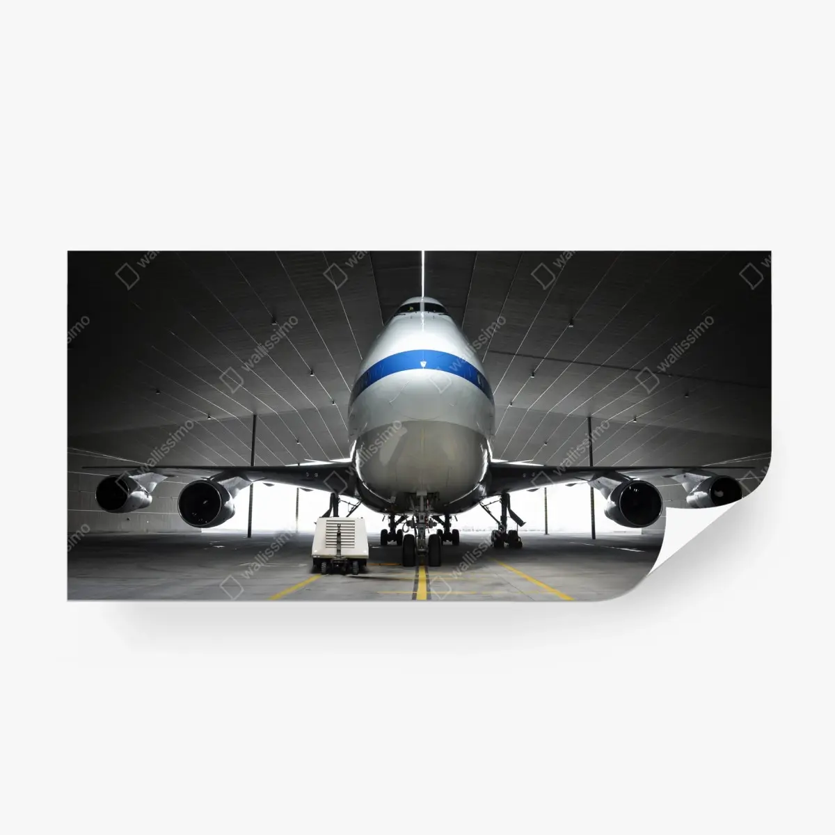 Fototapete frachter im hangar - frontansicht des jets – Pixers®