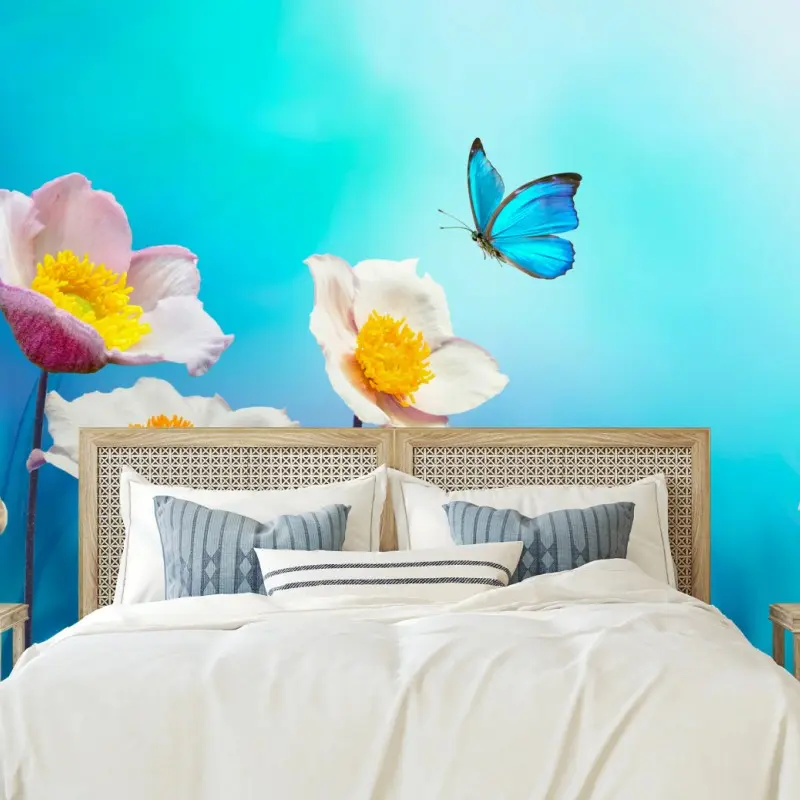 Fototapete zarte rosa anemonen und blauer schmetterling