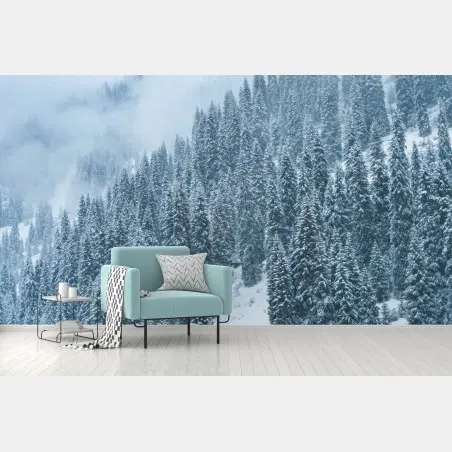 Fototapete nebeliger schneebedeckter kiefernwald – Pixers®