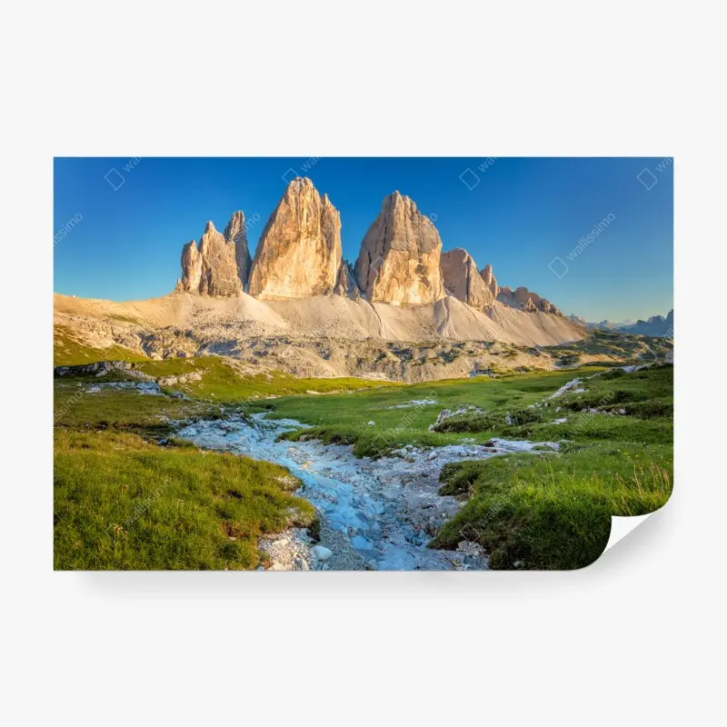 Fototapete Tre Cime di Lavaredo über der alpenwiese