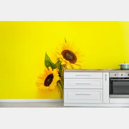 Fototapete leuchtender sonnenblumenstrauß auf gelbem hintergrund – Pixers®