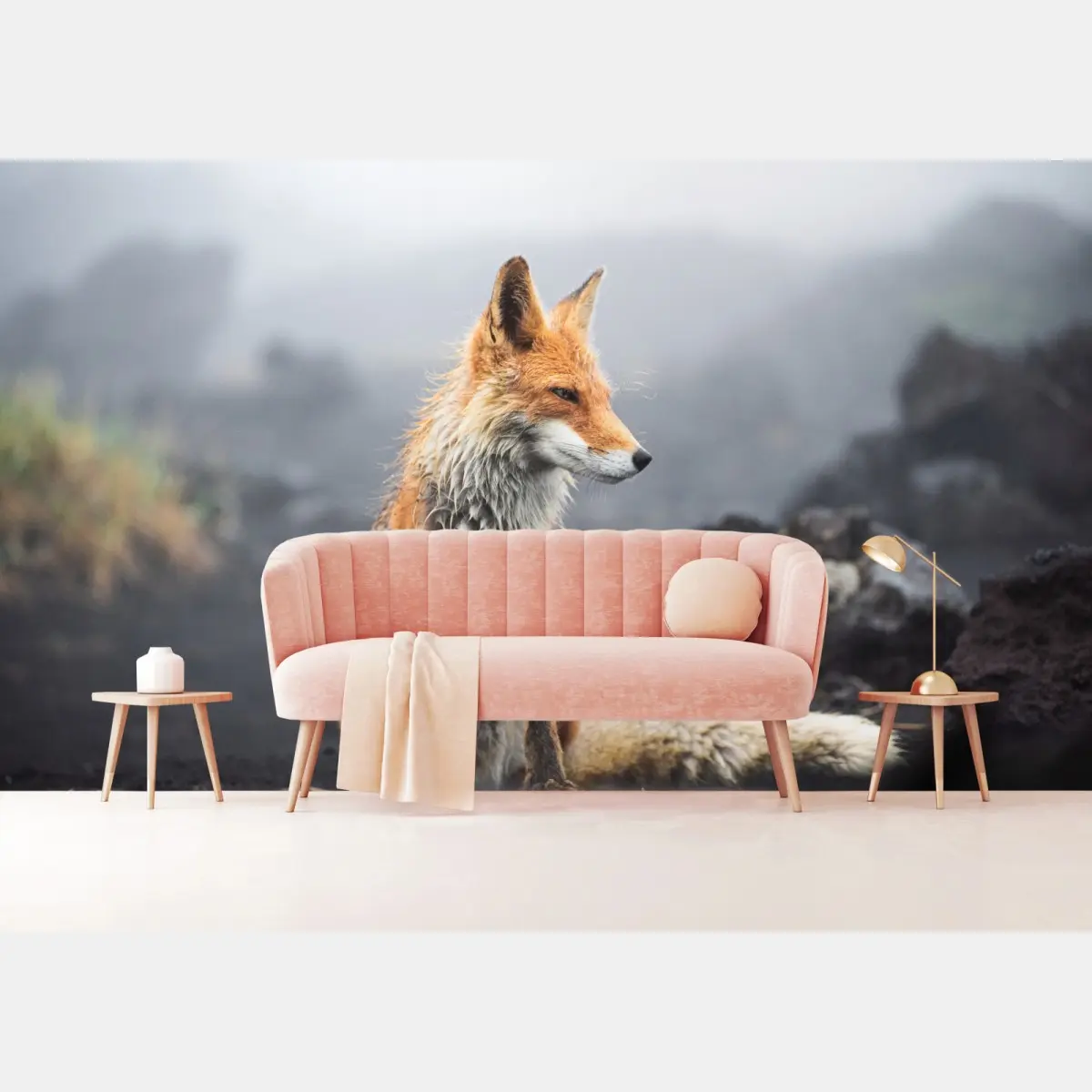 Fototapete roter fuchs in nebliger landschaft – Pixers®