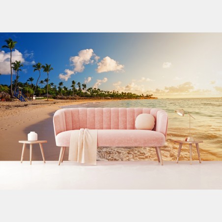 Fototapete tropischer sonnenuntergang am strand mit palmensilhouetten – Pixers®