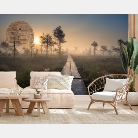 Fototapete nebliger sonnenaufgang über dem holzsteg – Pixers®